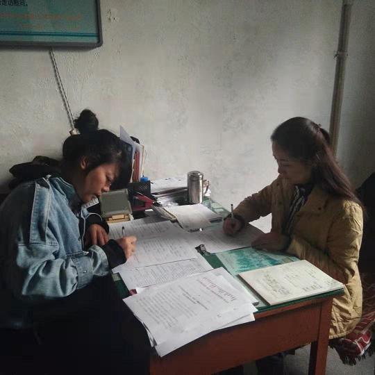 金鑫公司党支部组织“不忘初心 切记使命”主题教育试卷答题运动.jpg